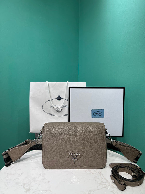Prada Bags - 1944