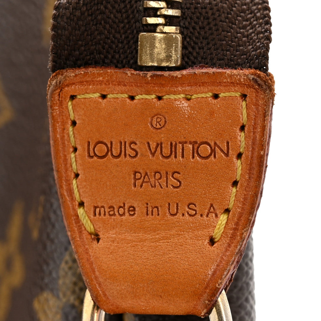 Louis Vuitton Monogram Pochette Accessories