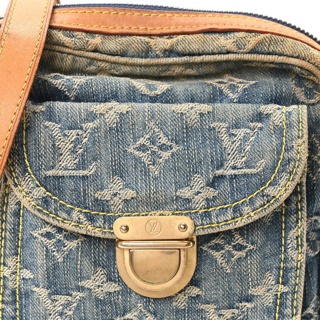 Louis Vuitton Denim Camera Bag Blue