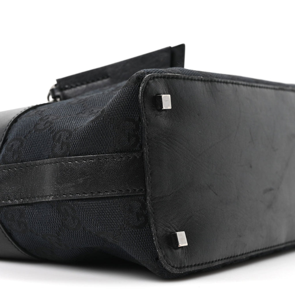 Gucci GG Canvas Monogram Shoulder Bag Black