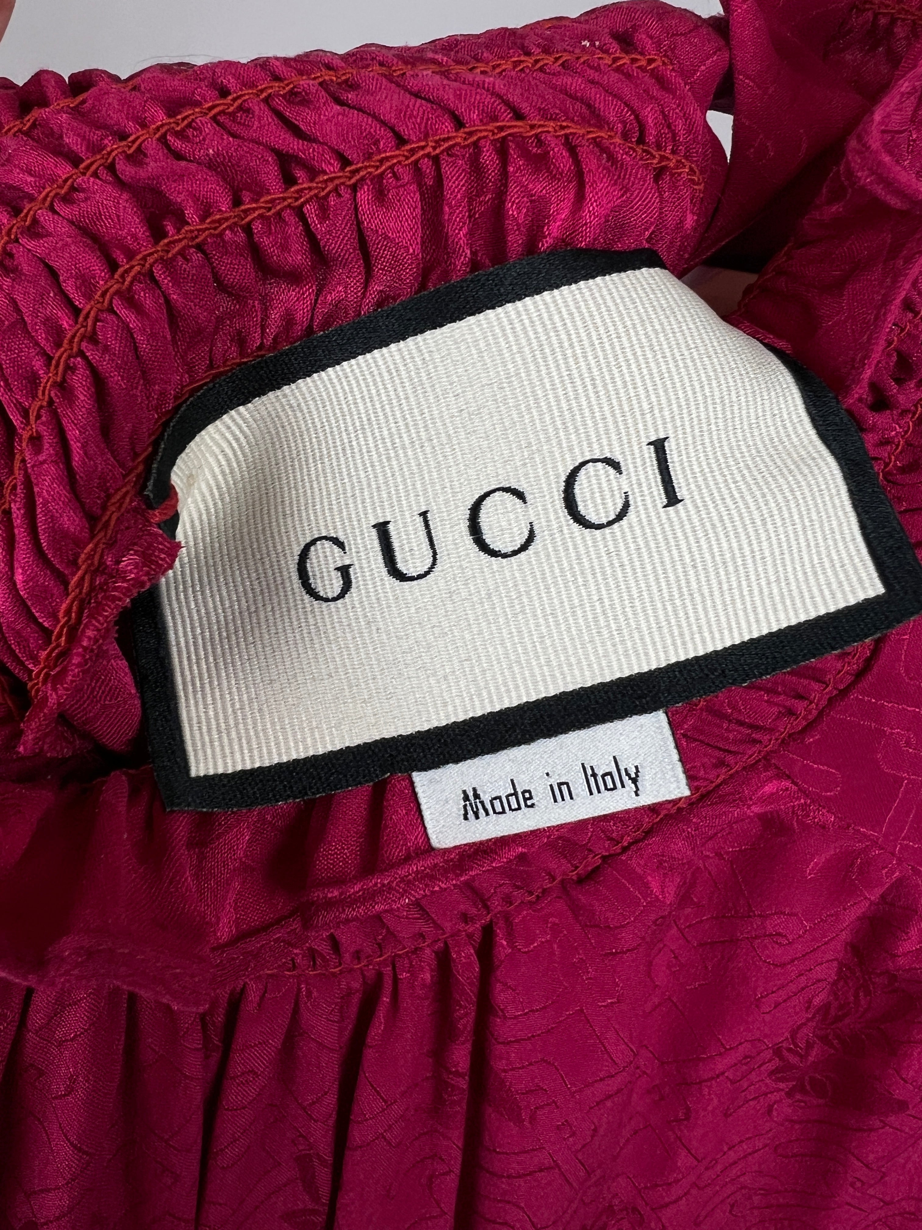 Gucci Fuchsia Silk Blouse with Floral Print Detail IT 38 (UK 6)