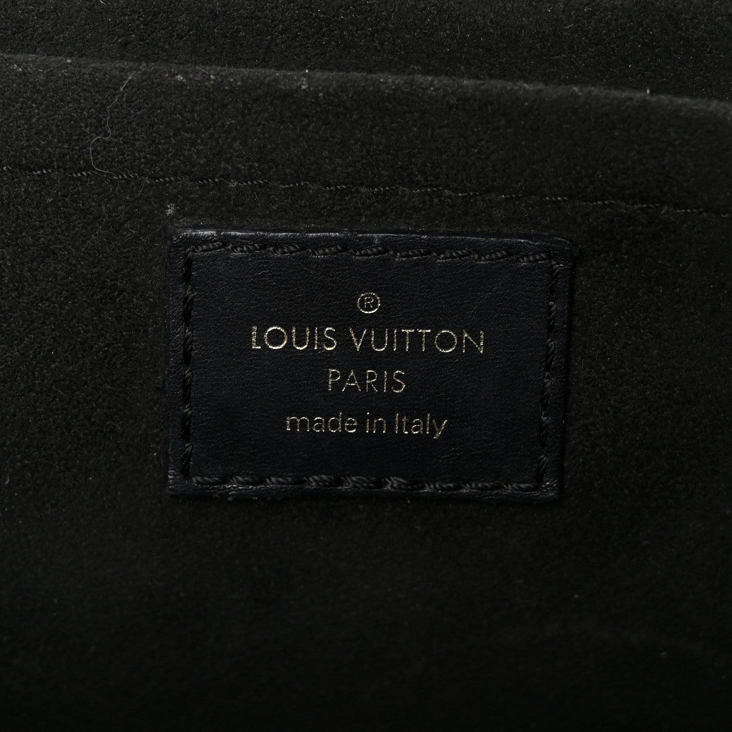 Louis Vuitton Calfskin New Wave Chain MM Black
