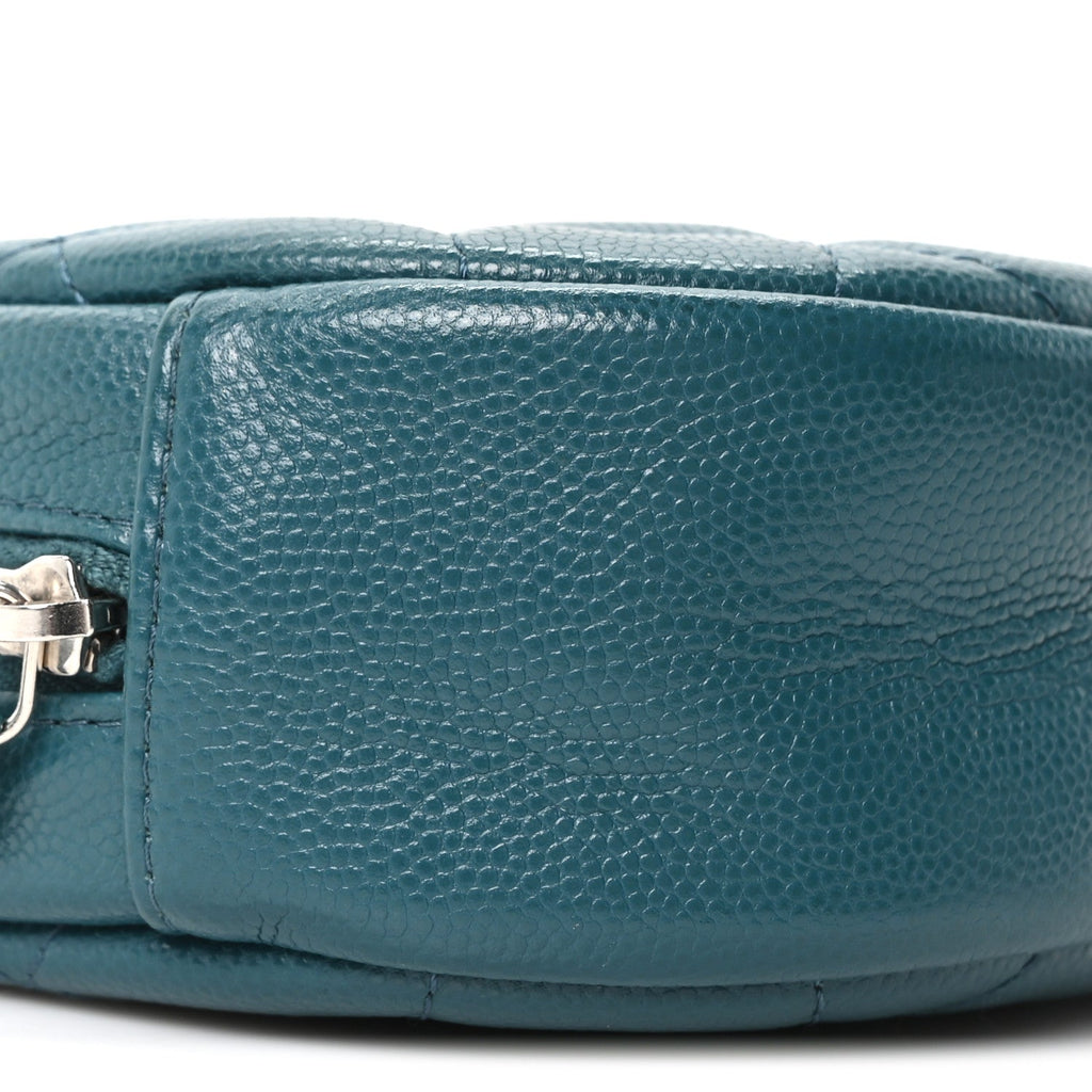 Chanel Caviar Quilted Round Clutch With Chain Green