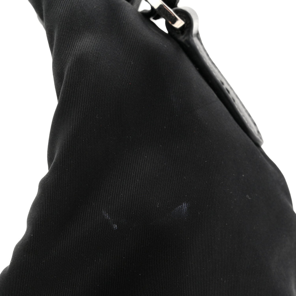 Prada Tessuto Nylon Saffiano Re-Edition 2006 Shoulder Bag Black