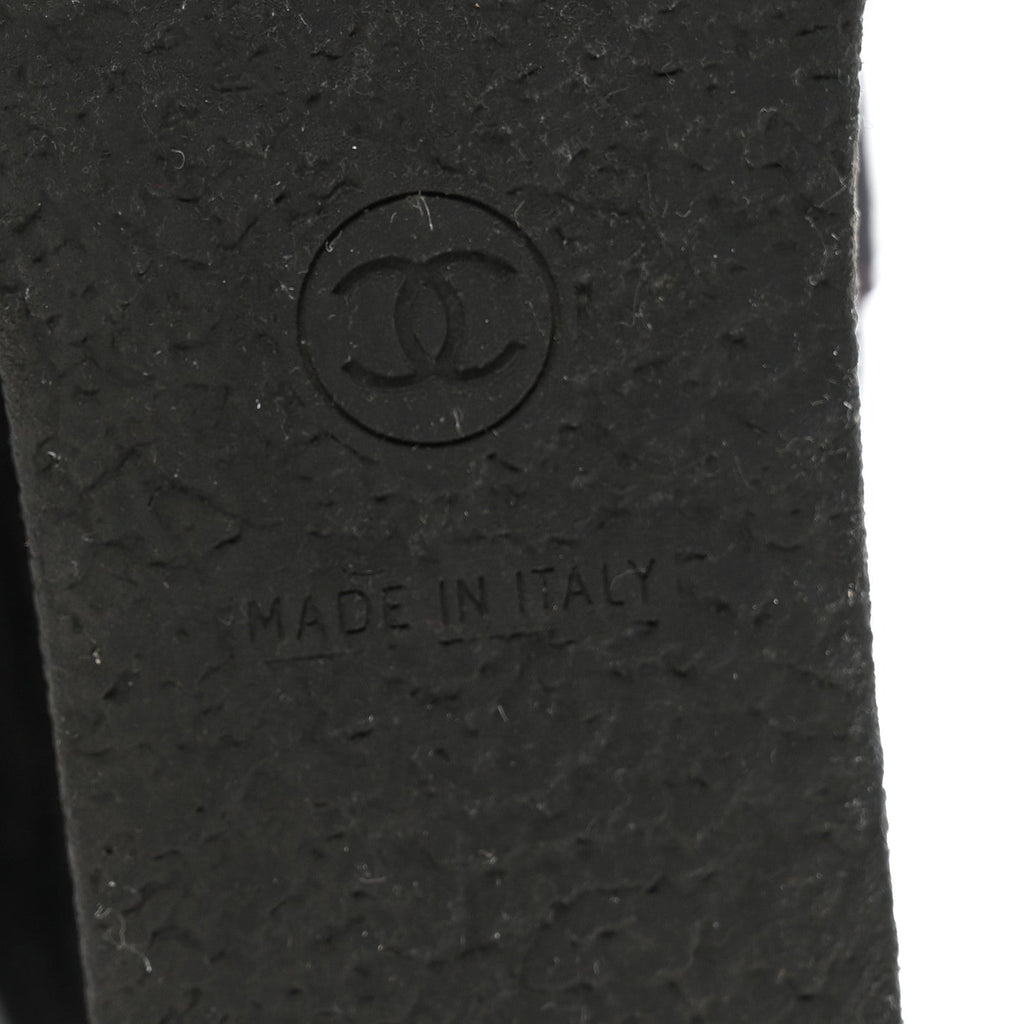 Chanel Suede Calfskin Chain Around High Boots 41 Black