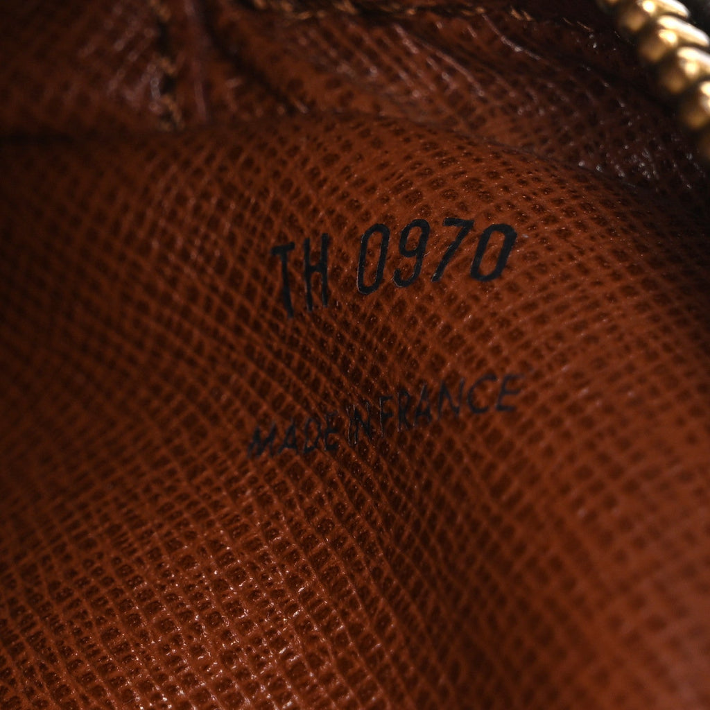 Louis Vuitton Monogram Pochette Marly Dragonne 22