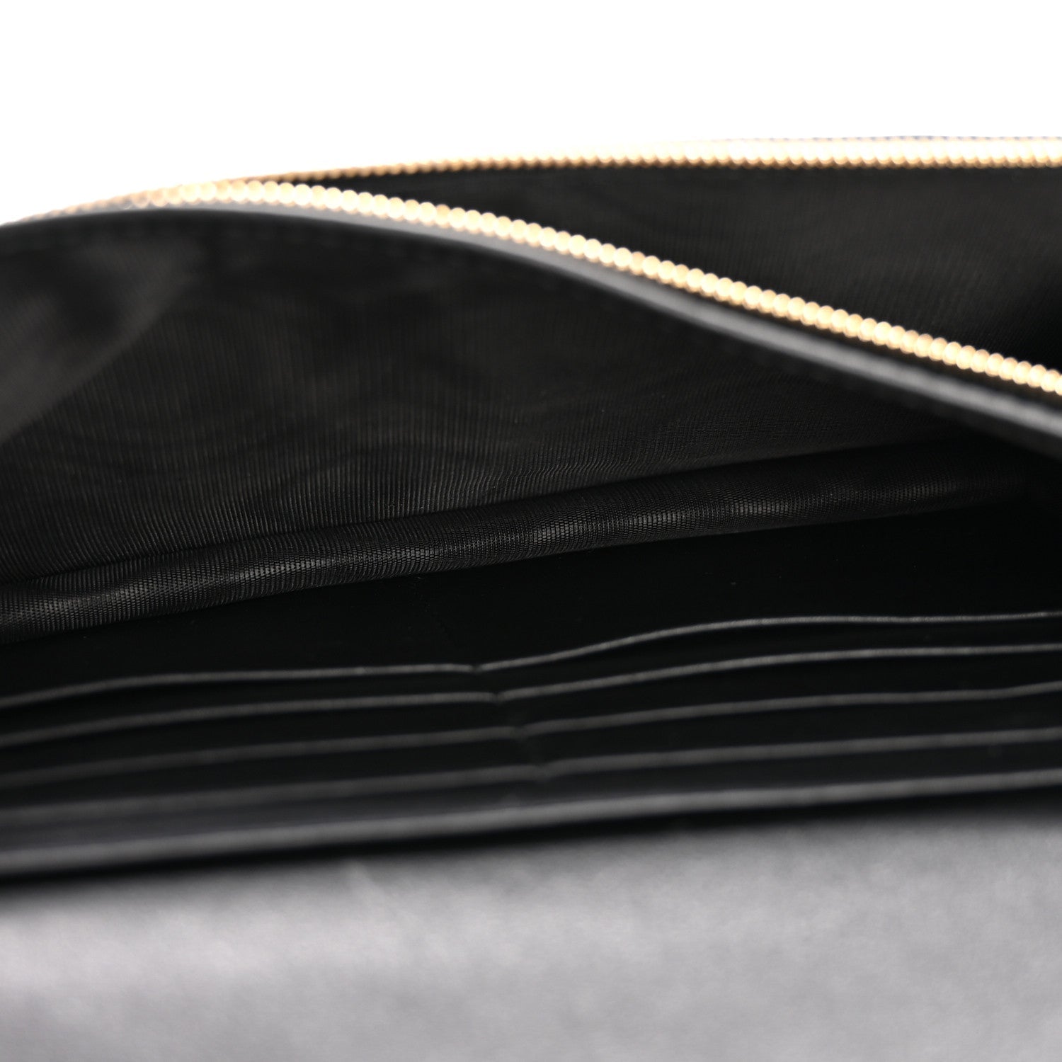 Gucci Microguccissima Crossbody Wallet Black