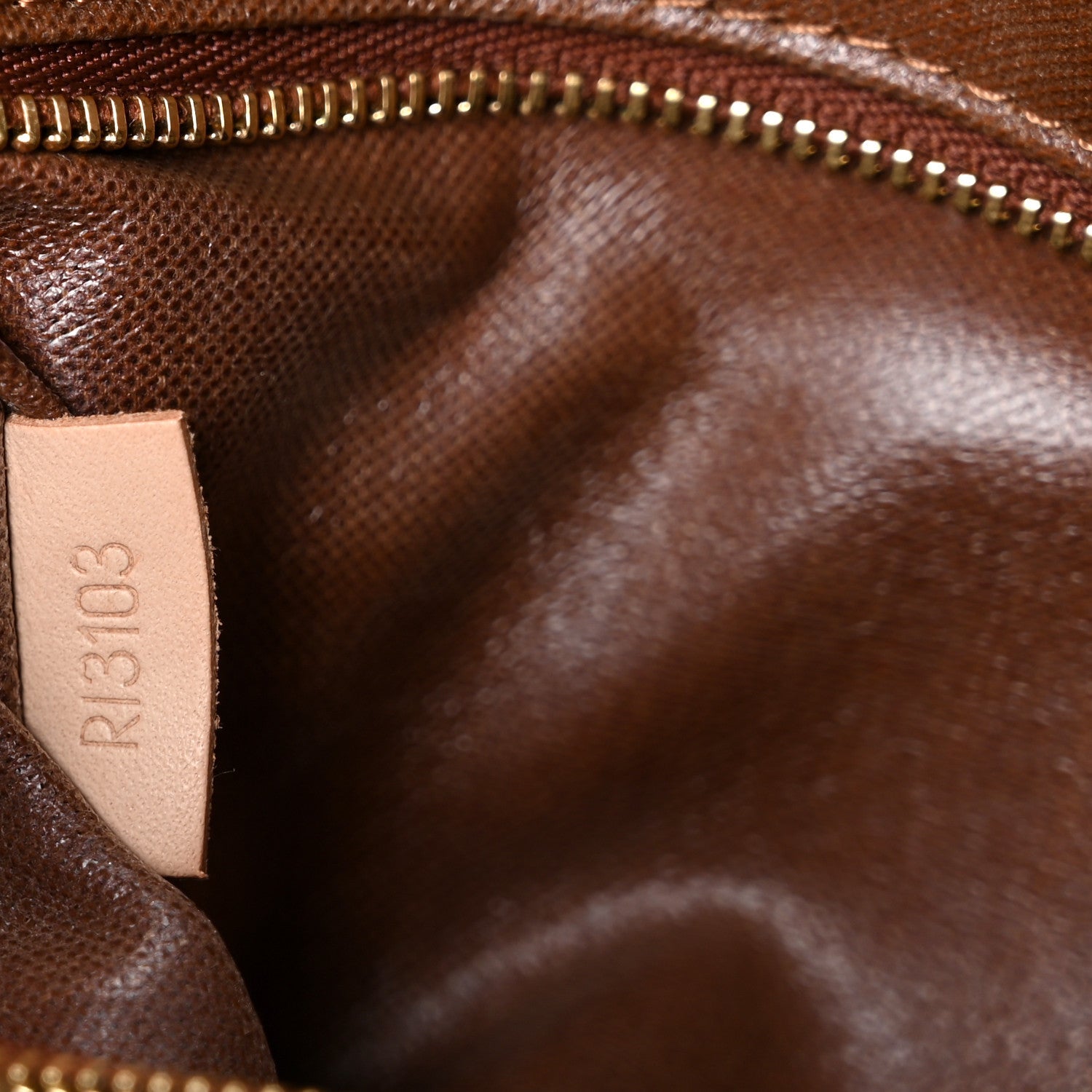 Louis Vuitton Monogram Toiletry Bag 25