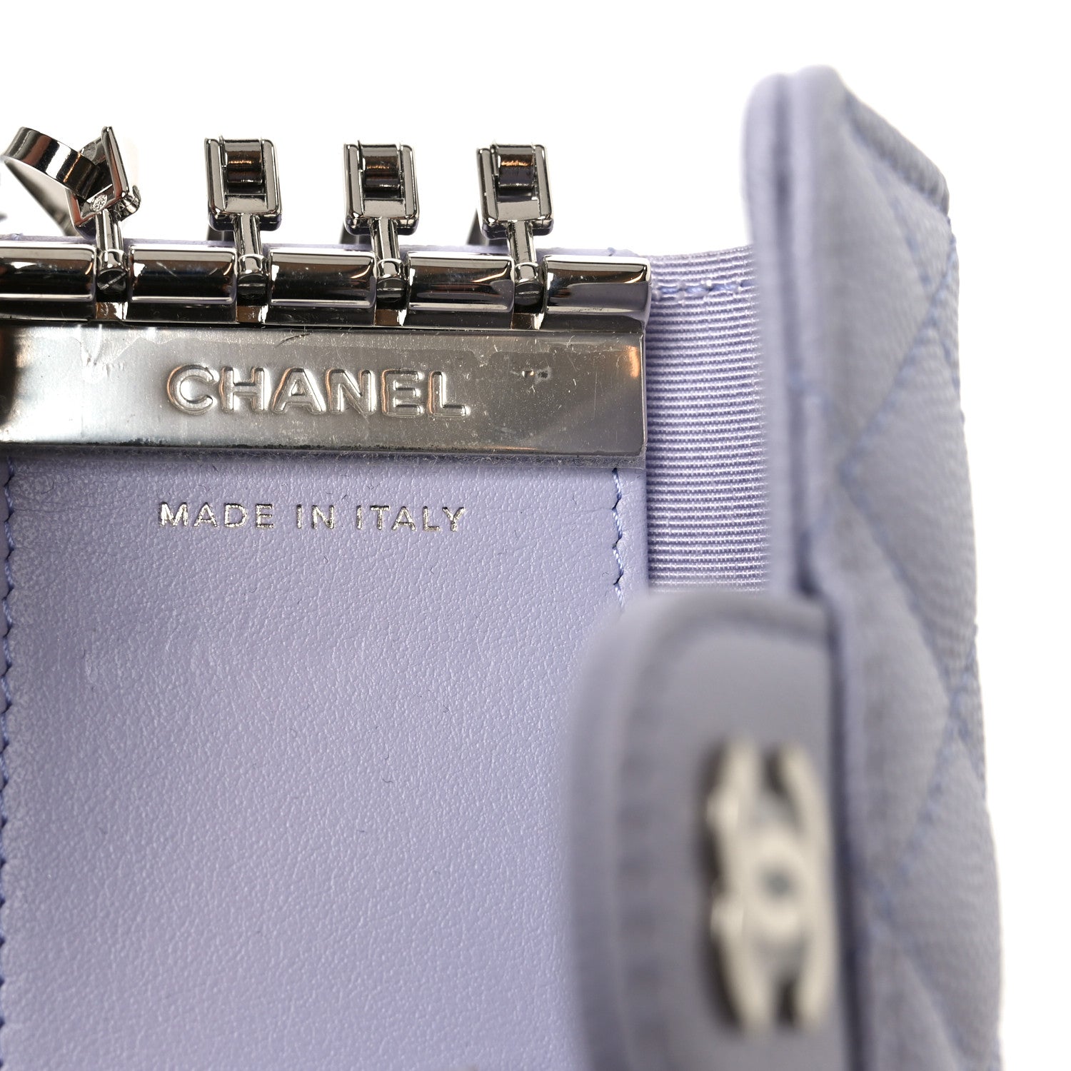 Caviar Quilted Classic 4 Key Holder Wallet Light Purple