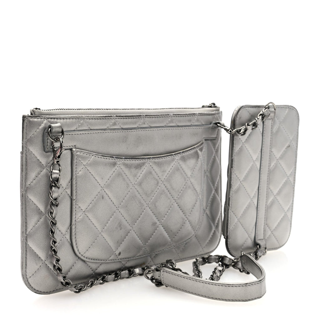 Chanel Metallic Lambskin Quilted Clutch With Chain Silver