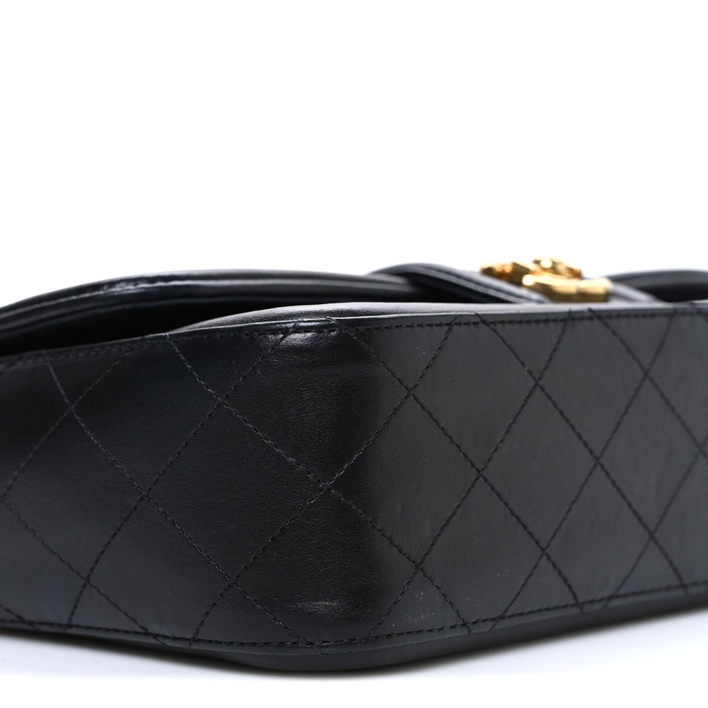 Chanel Lambskin Quilted Medium Elegant CC Flap Navy Black