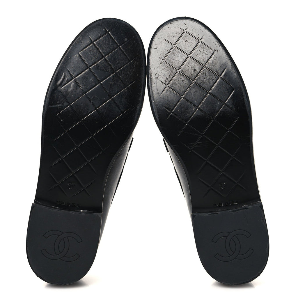 Lambskin Quilted CC Turnlock Loafers 37 Black
