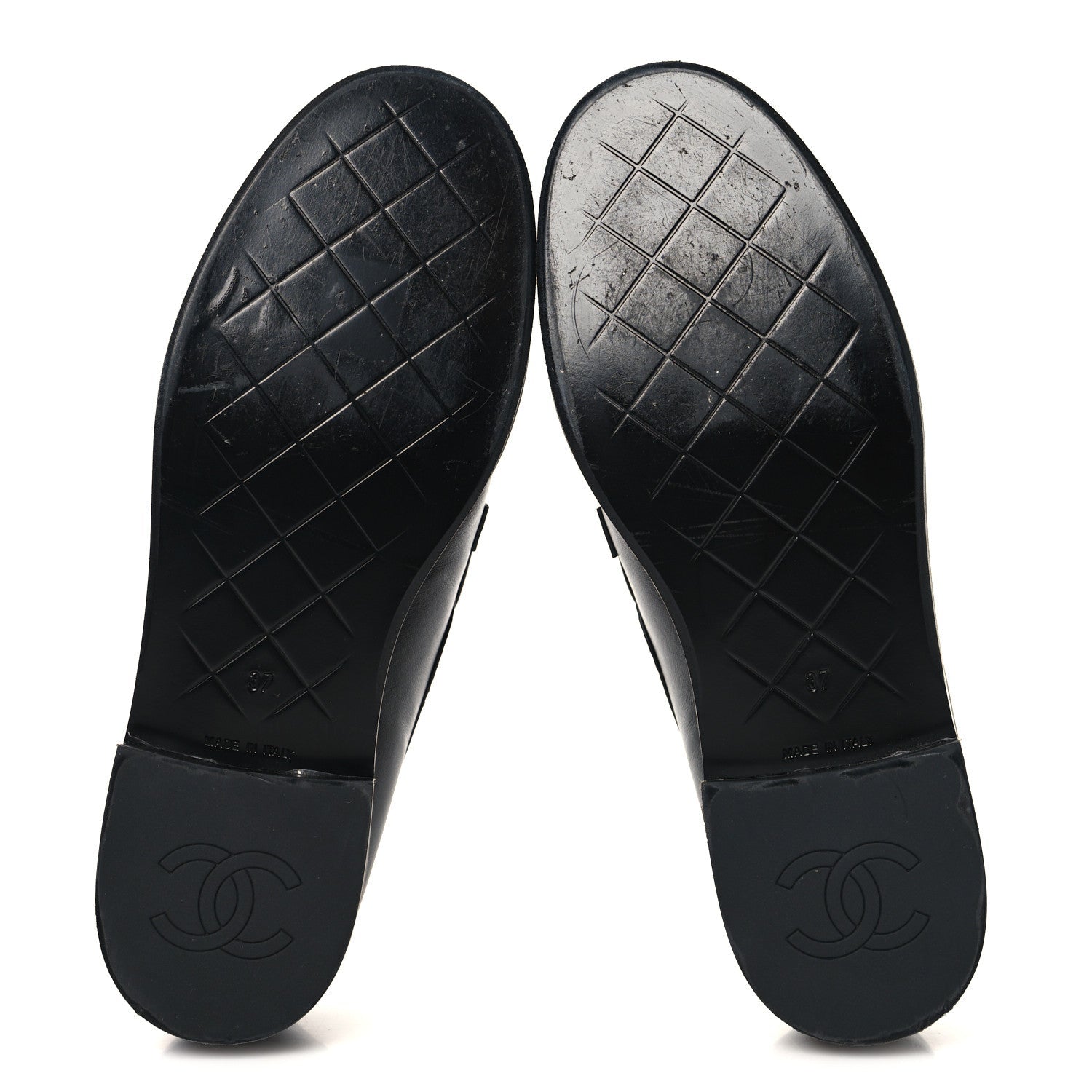 Lambskin Quilted CC Turnlock Loafers 37 Black