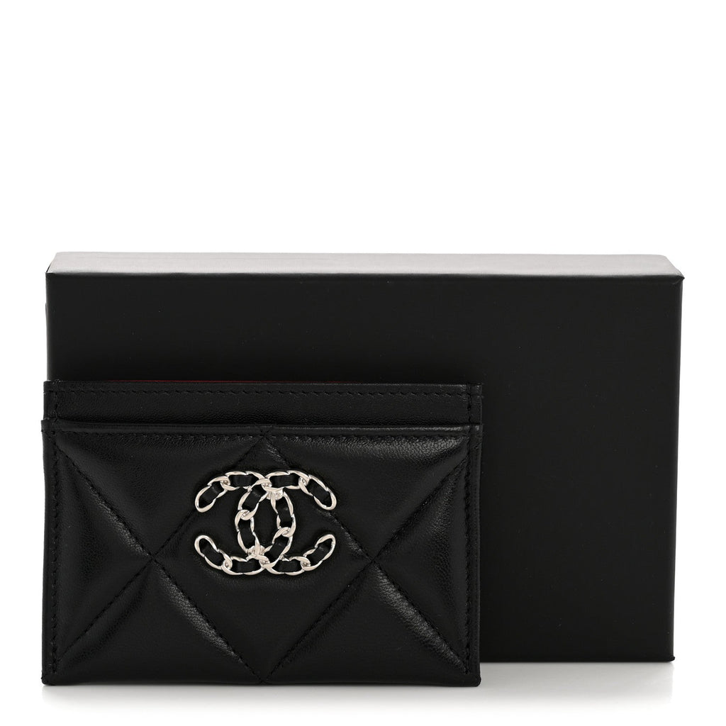 Lambskin Quilted Chanel 19 Card Holder Black