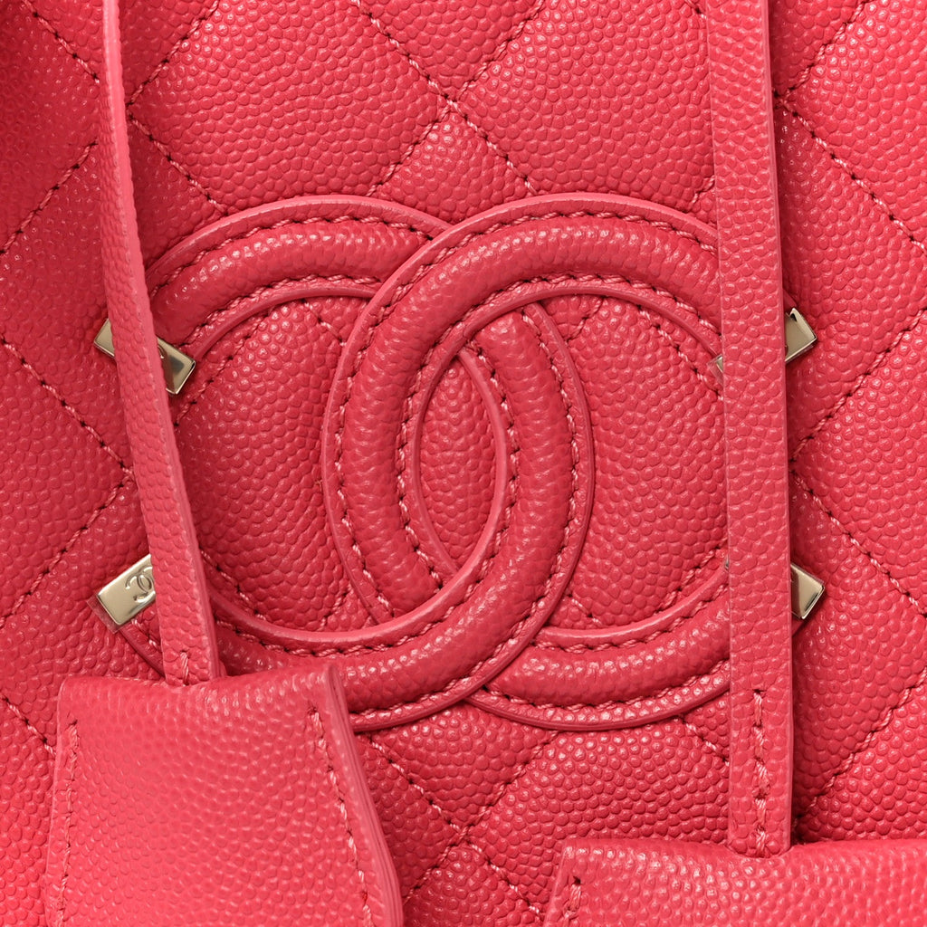 Chanel Caviar Quilted CC North South Filigree Vanity Case Pink