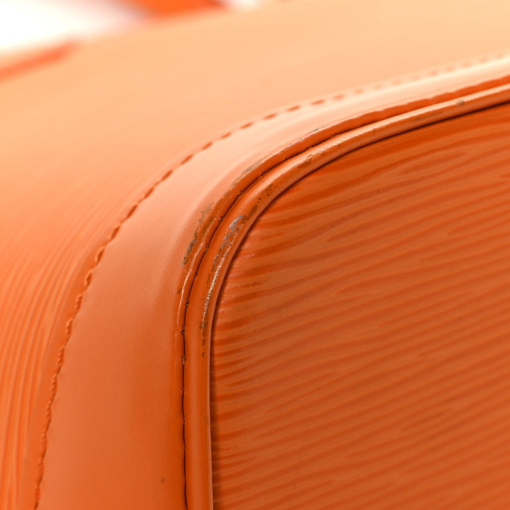 Louis Vuitton Epi Alma PM  Mandarin