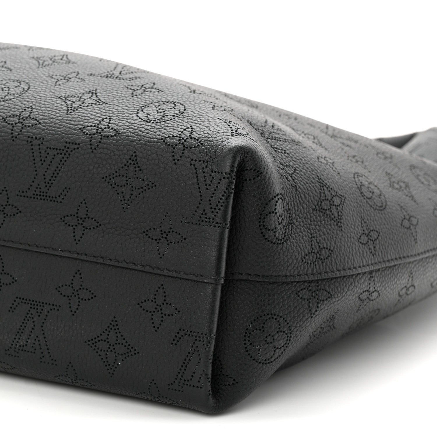 Louis Vuitton Mahina Why Knot MM Black