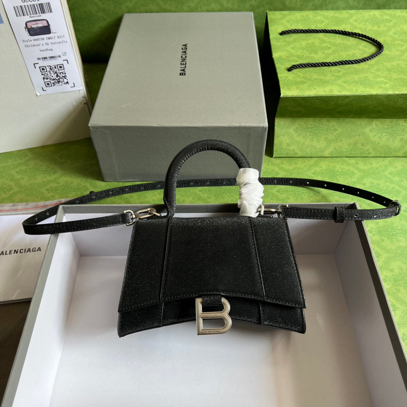 Prada Bags - 4571