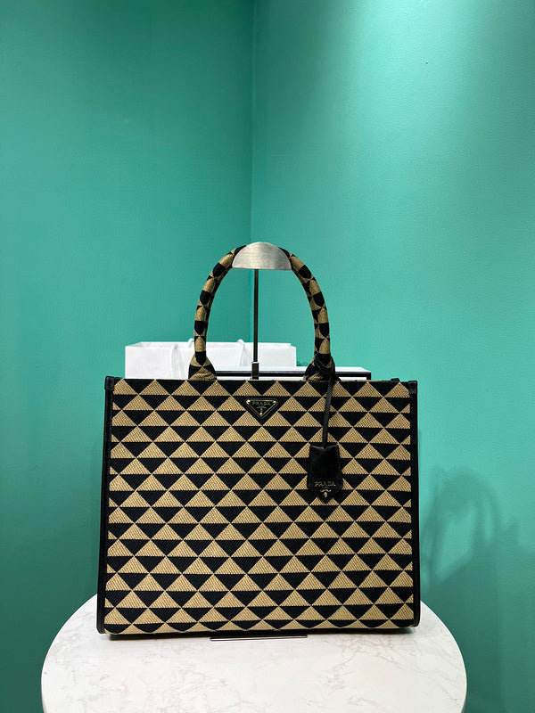 Prada Bags - 064