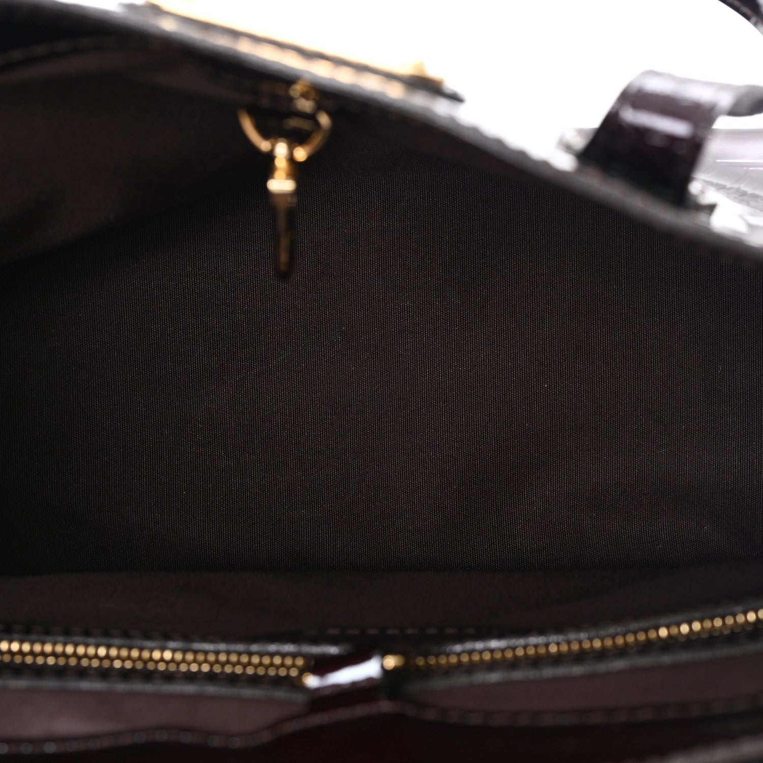 Louis Vuitton Vernis Wilshire PM Amarante