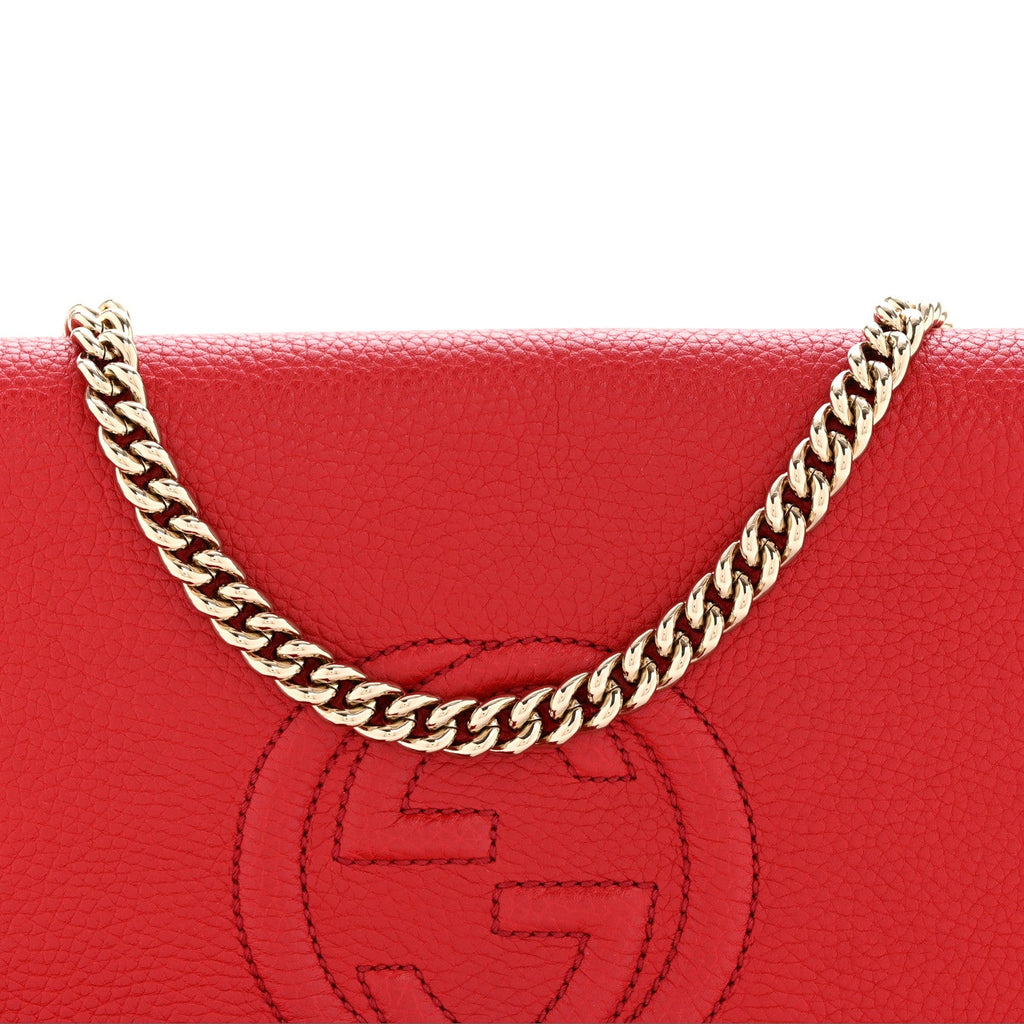 Gucci Pebbled Calfskin Medium Soho Flap Crossbody Tabasco Red