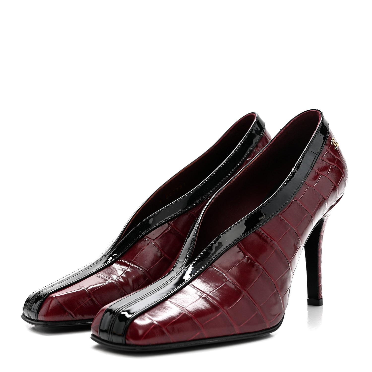 Crocodile Embossed Patent Calfskin Pumps 38.5 Burgundy Black