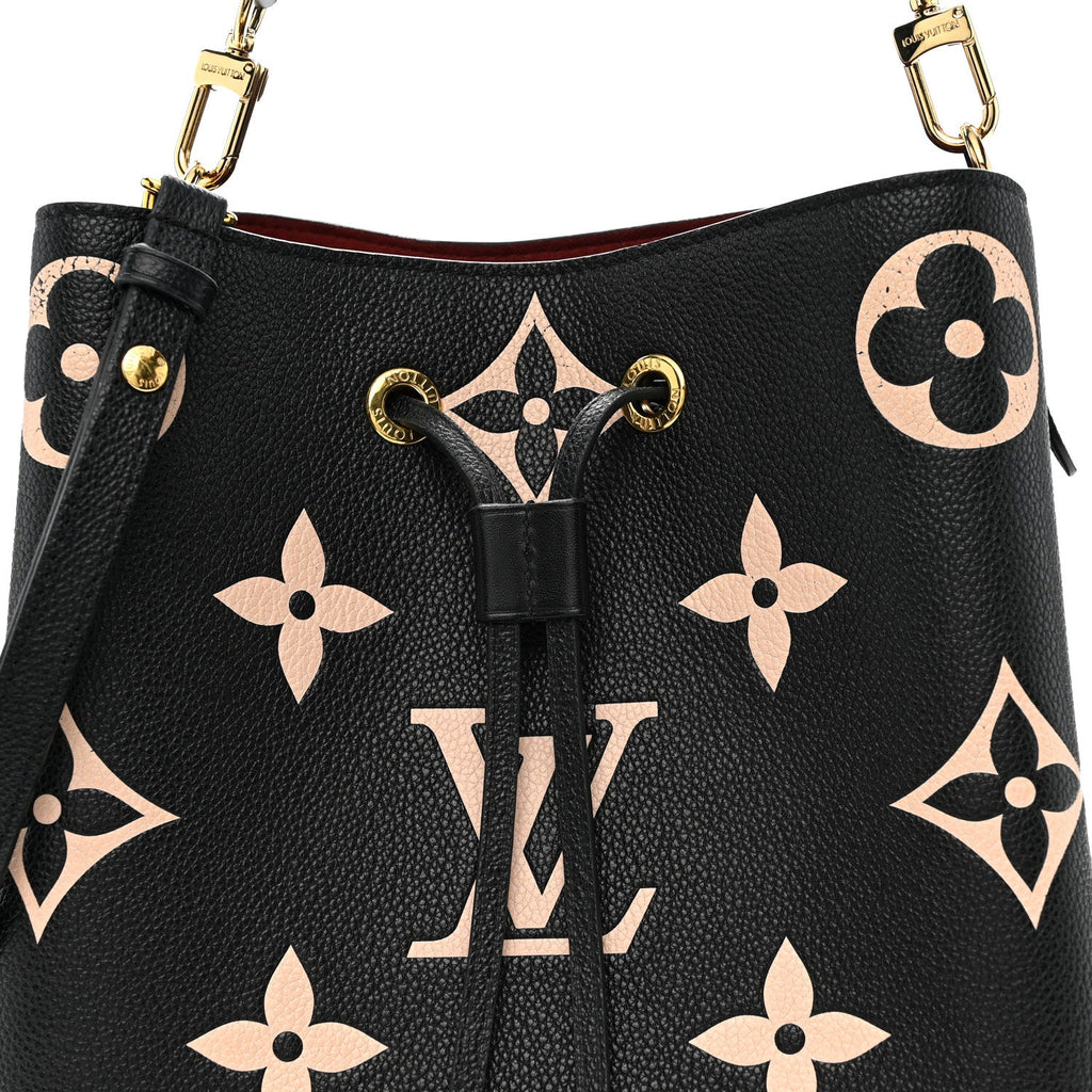Louis Vuitton Empreinte Monogram Giant Neonoe MM Black Beige