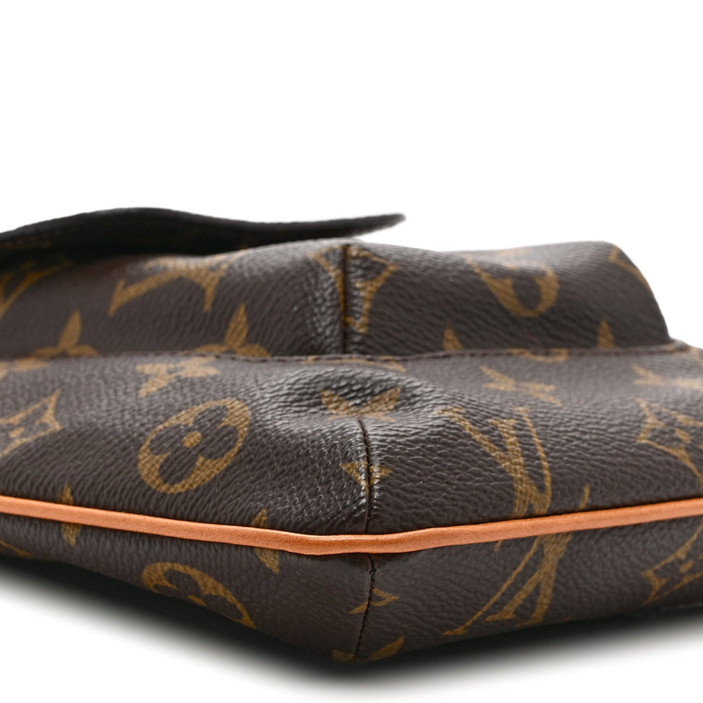 Louis Vuitton Monogram Partition Wristlet