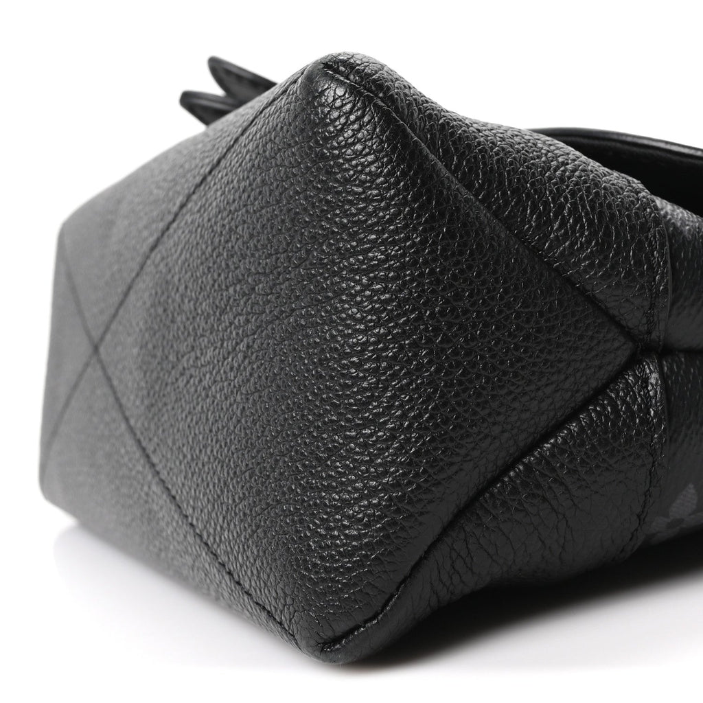 Louis Vuitton Monogram Eclipse Saumur Messenger NV Black
