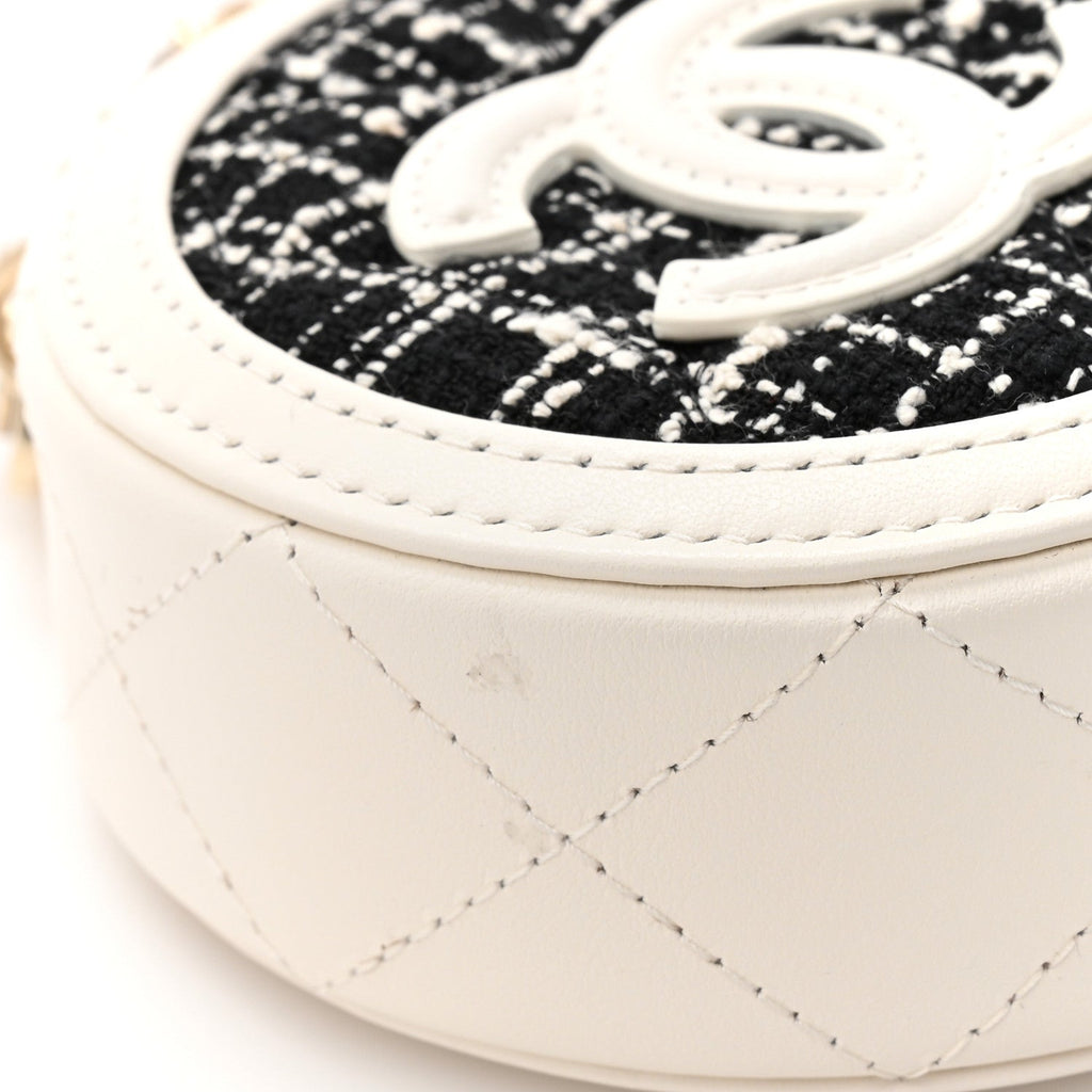 Chanel Tweed Quilted Round Filigree Pouch With Chain White Black