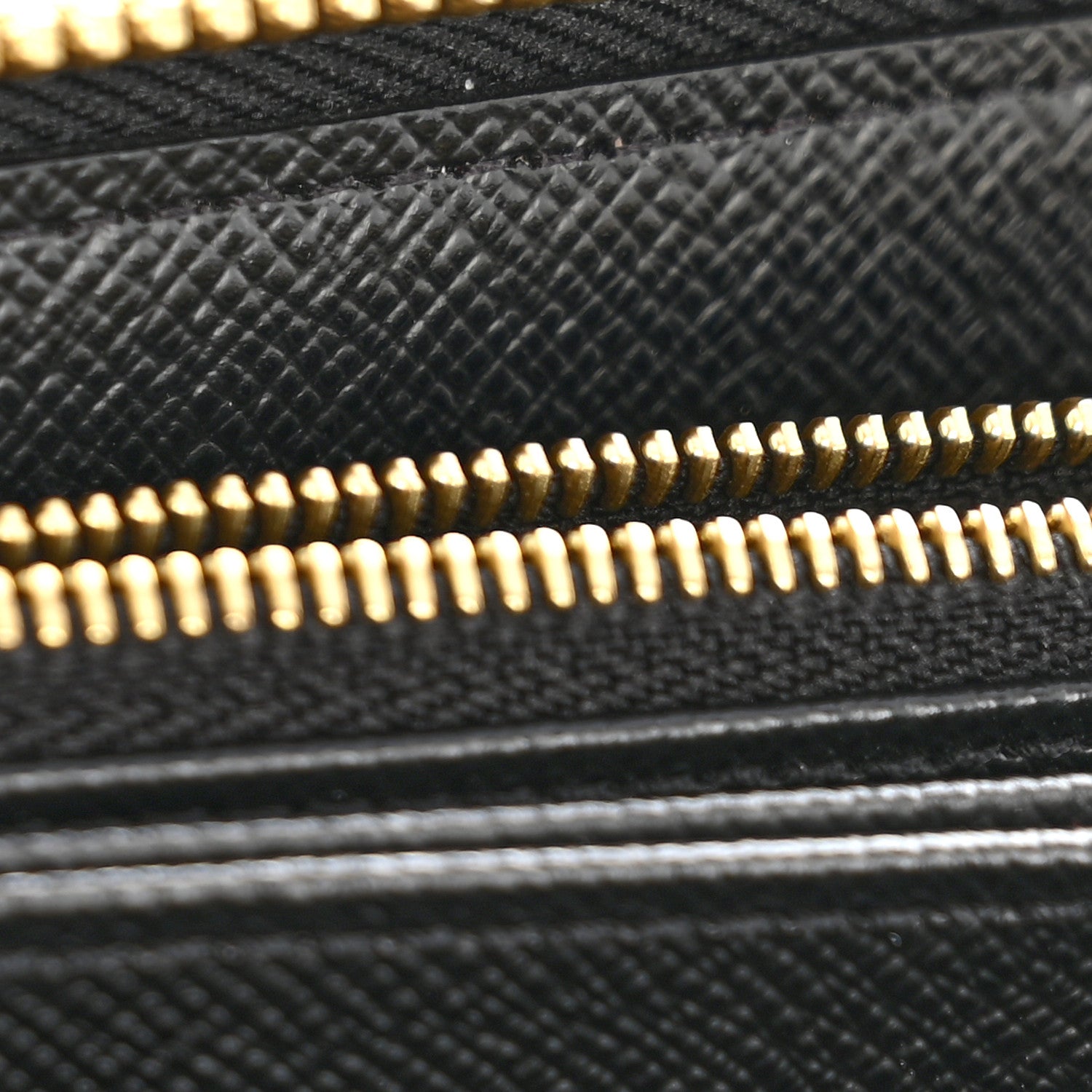 Louis Vuitton Monogram Kabuki Zippy Wallet