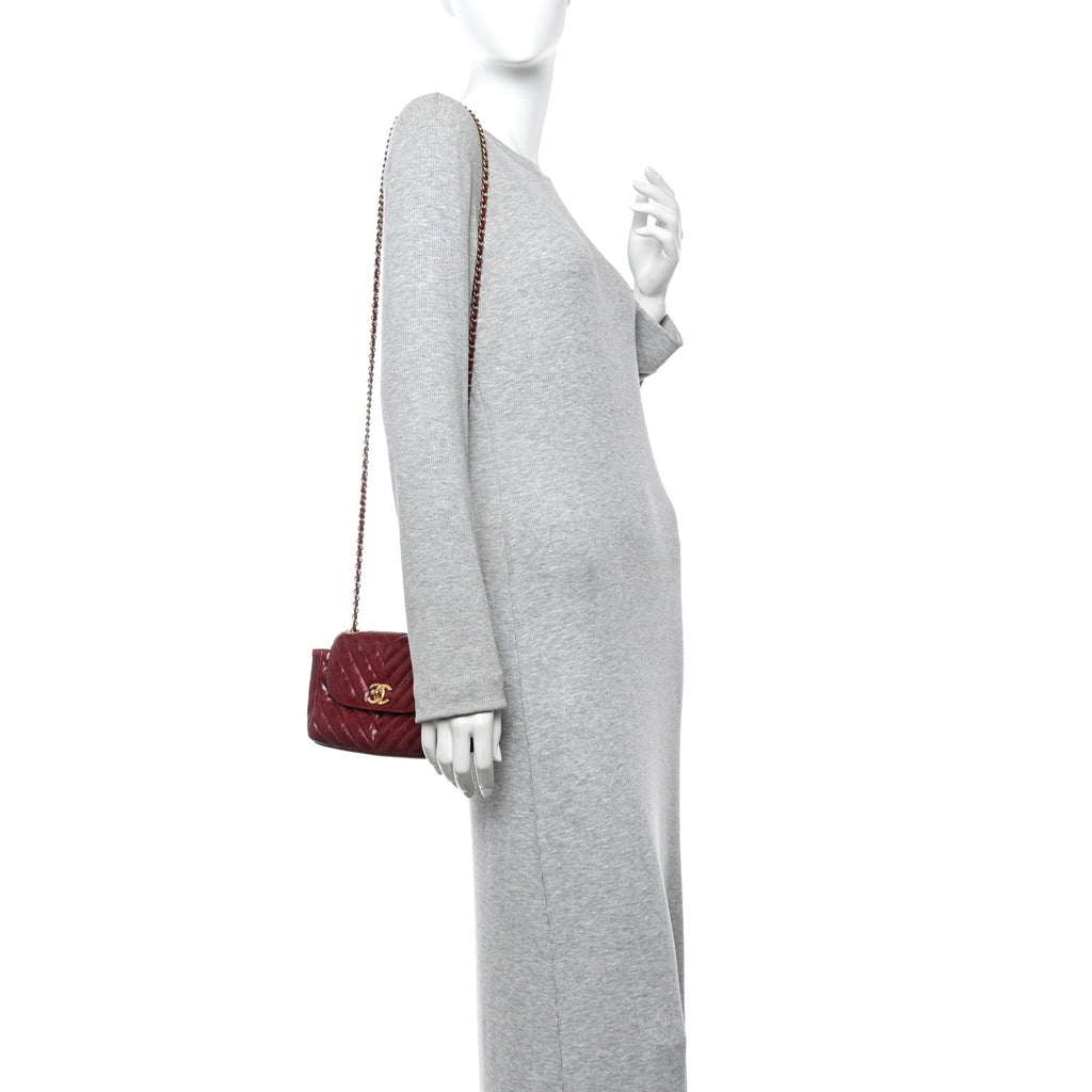 Chanel Glazed Calfskin Chevron Quilted Small Hampton Flap Burgundy