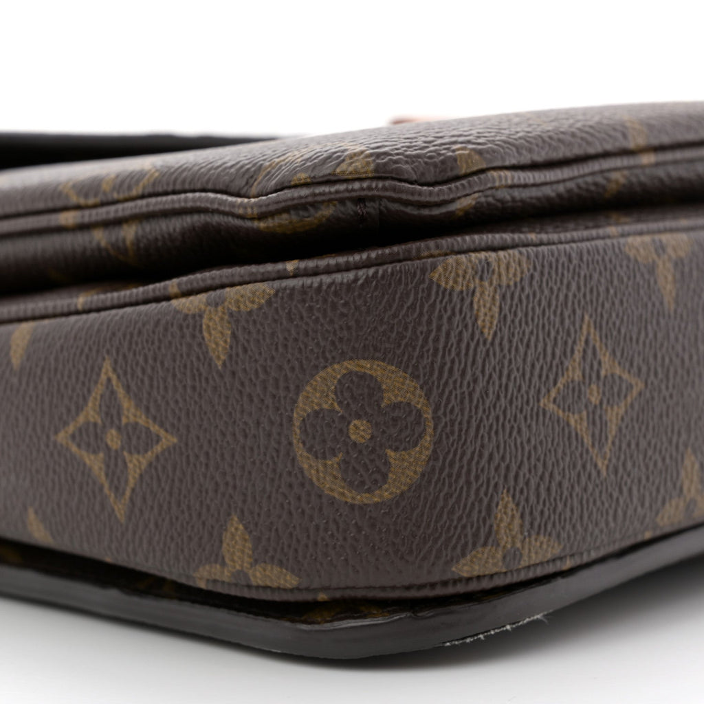 Louis Vuitton Monogram Pochette Metis
