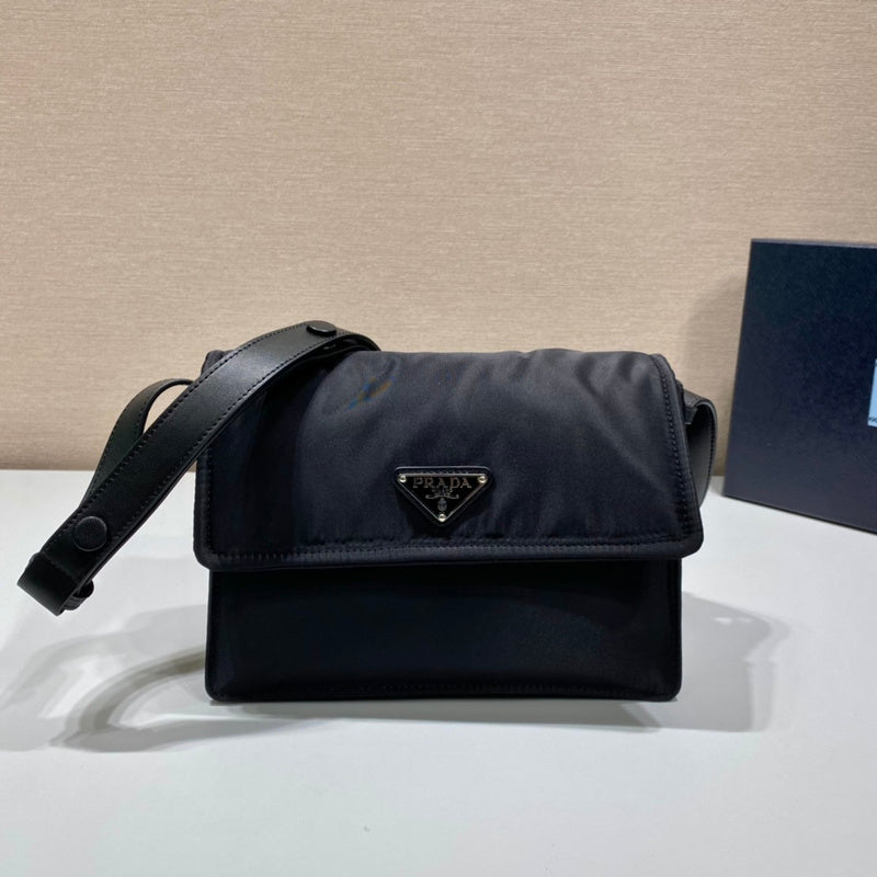 Prada Bags - 6916