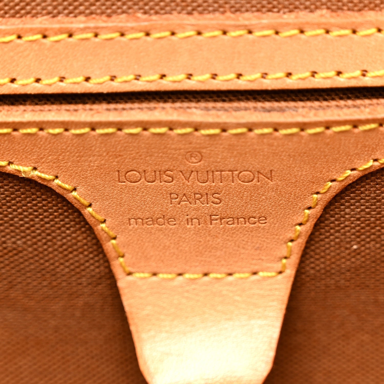 Louis Vuitton Monogram Ellipse MM