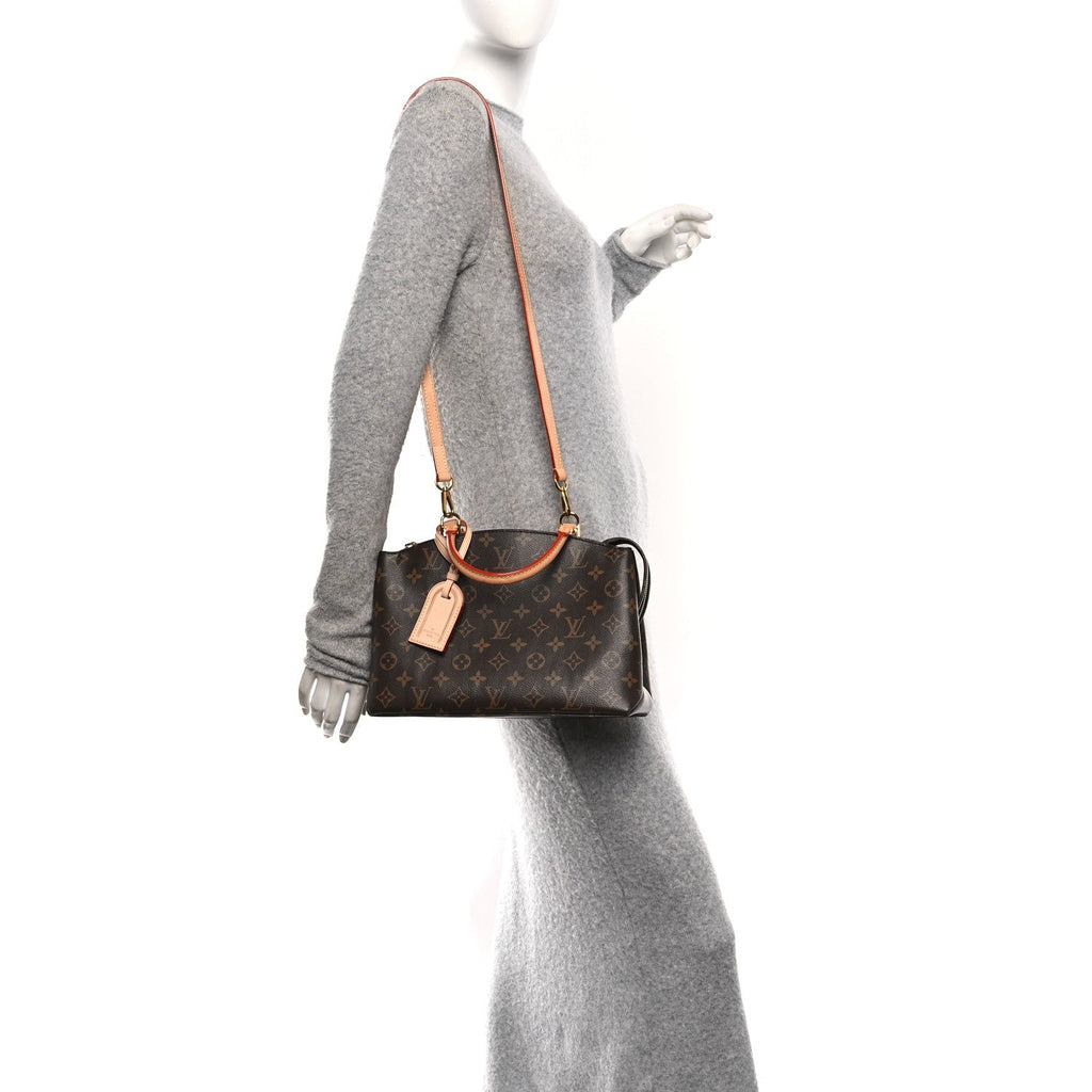 Louis Vuitton Monogram Petit Palais