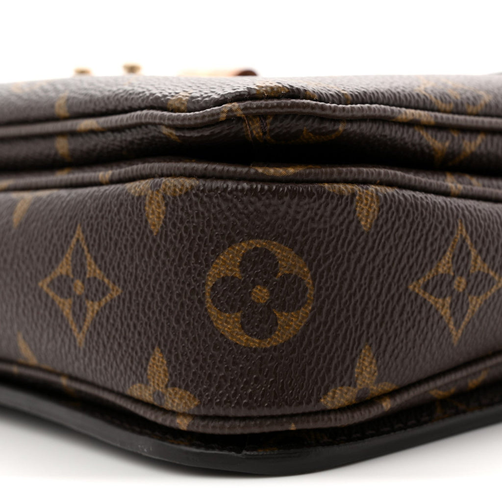 Louis Vuitton Monogram Pochette Metis
