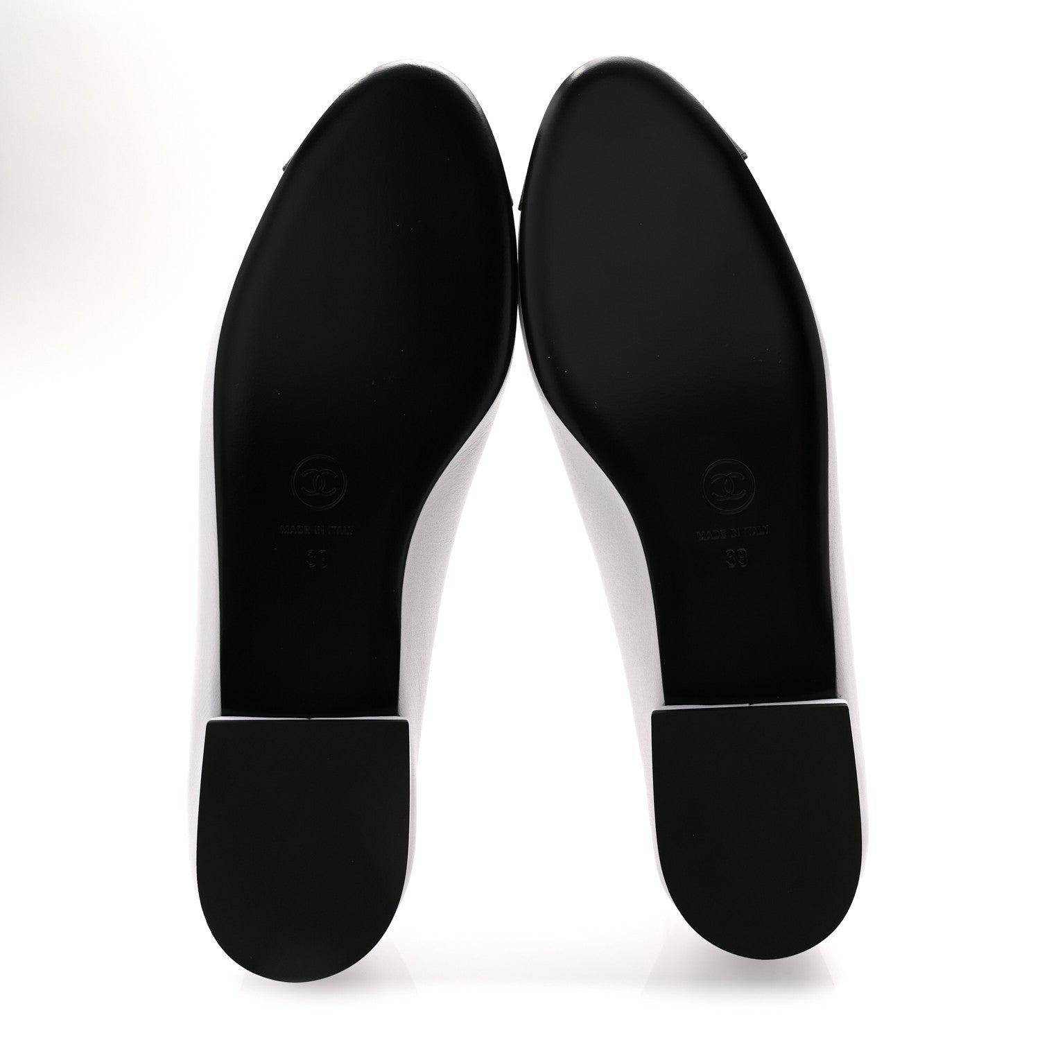 Calfskin Grosgrain Cap Toe CC Moccasin Loafers 39 White Black