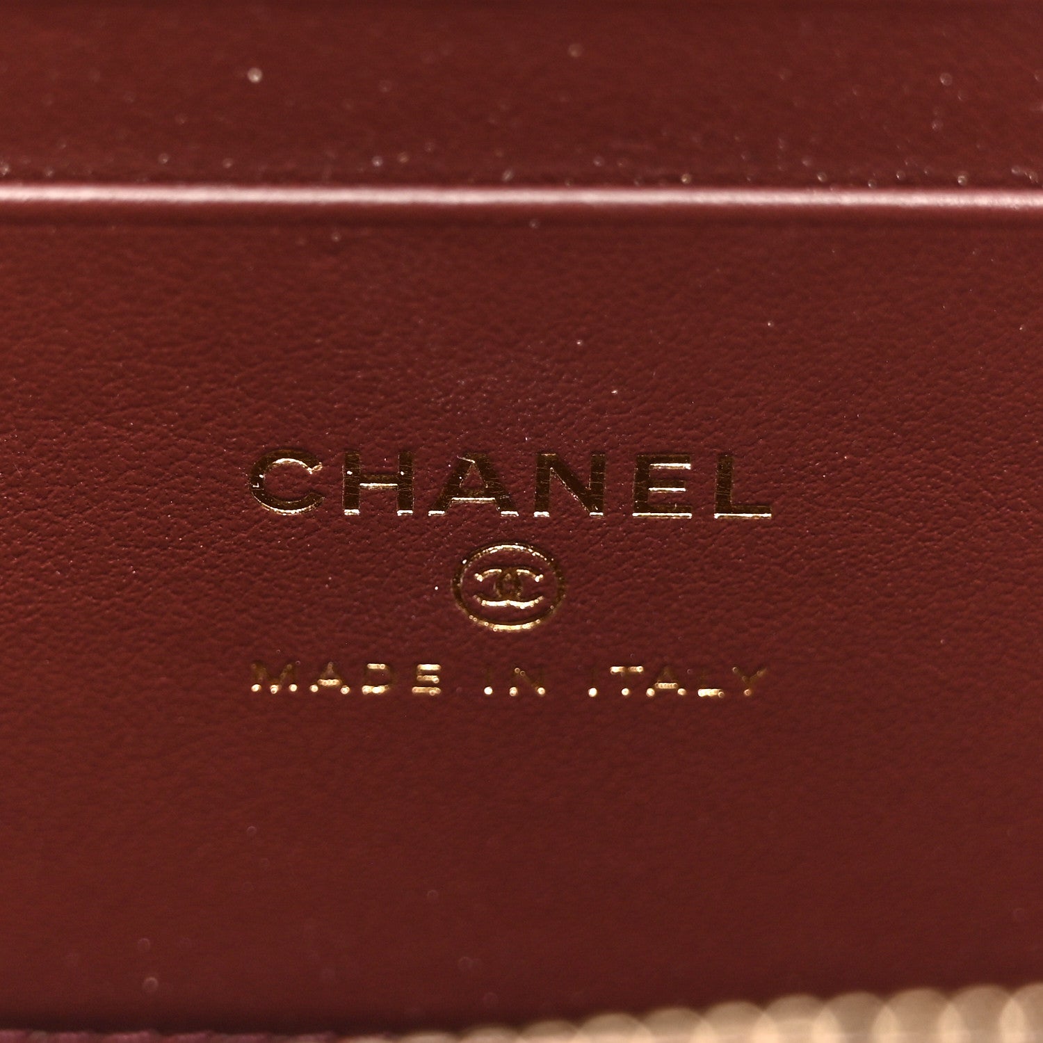 Chanel Caviar Quilted Top Handle Slim Vanity With Chain Black