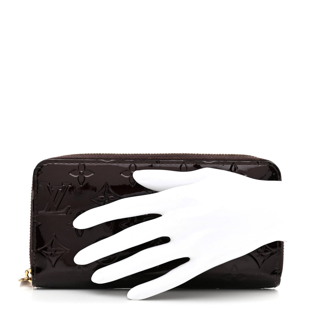 Louis Vuitton Vernis Zippy Wallet Amarante