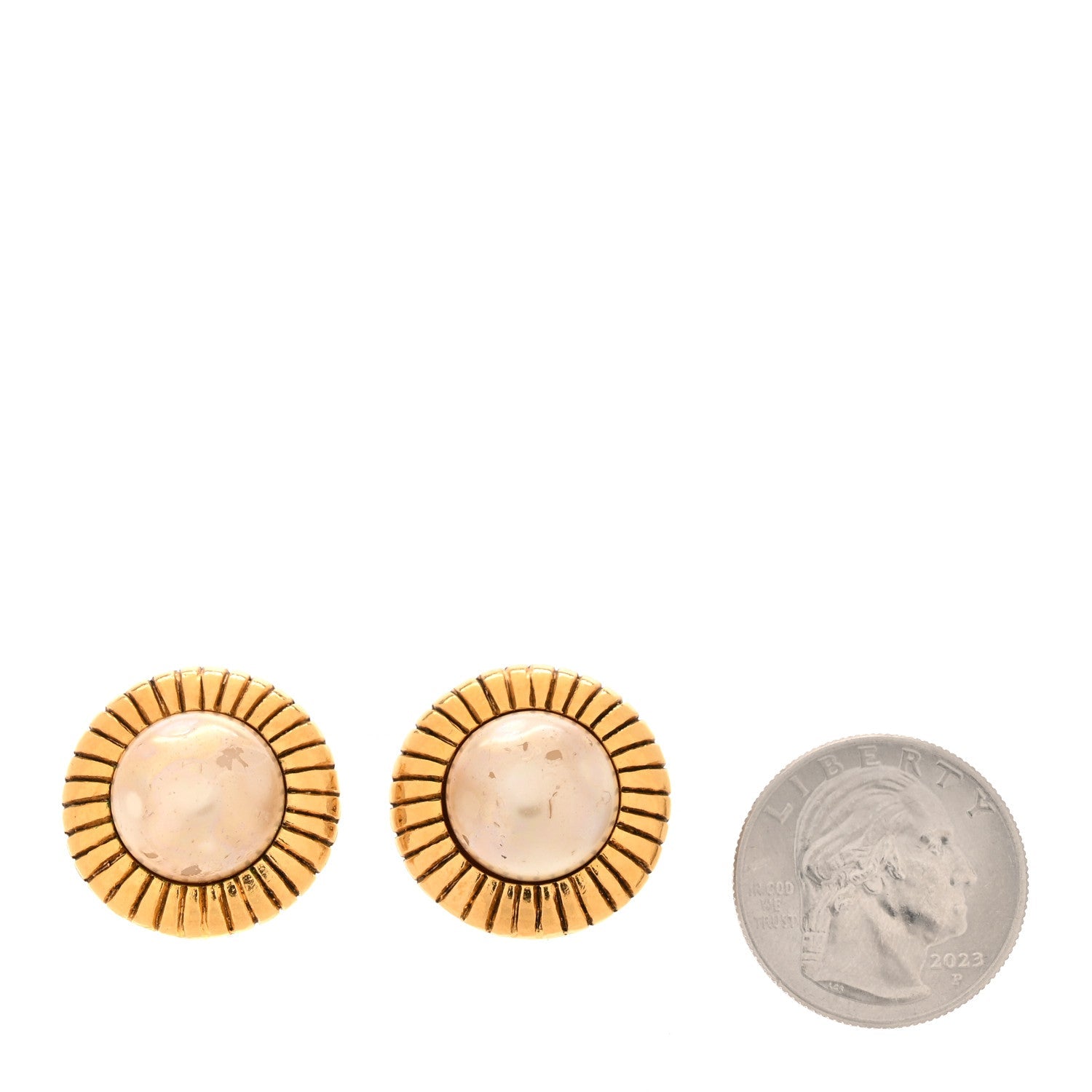 Pearl Round Clip On Earrings Gold