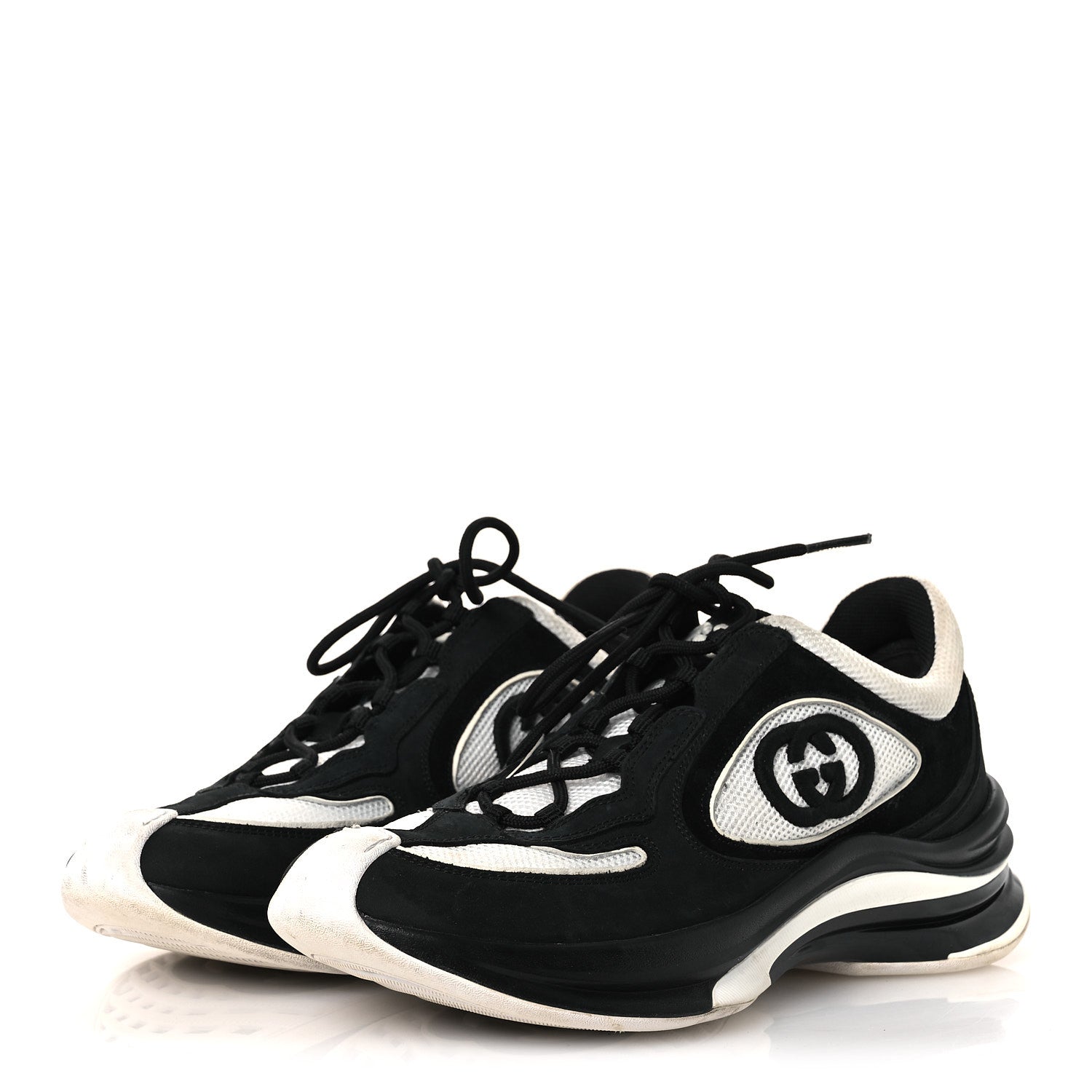 Gucci Technical Knit Fabric Suede Calfskin Womens Gucci Run Sneakers 38 Black White