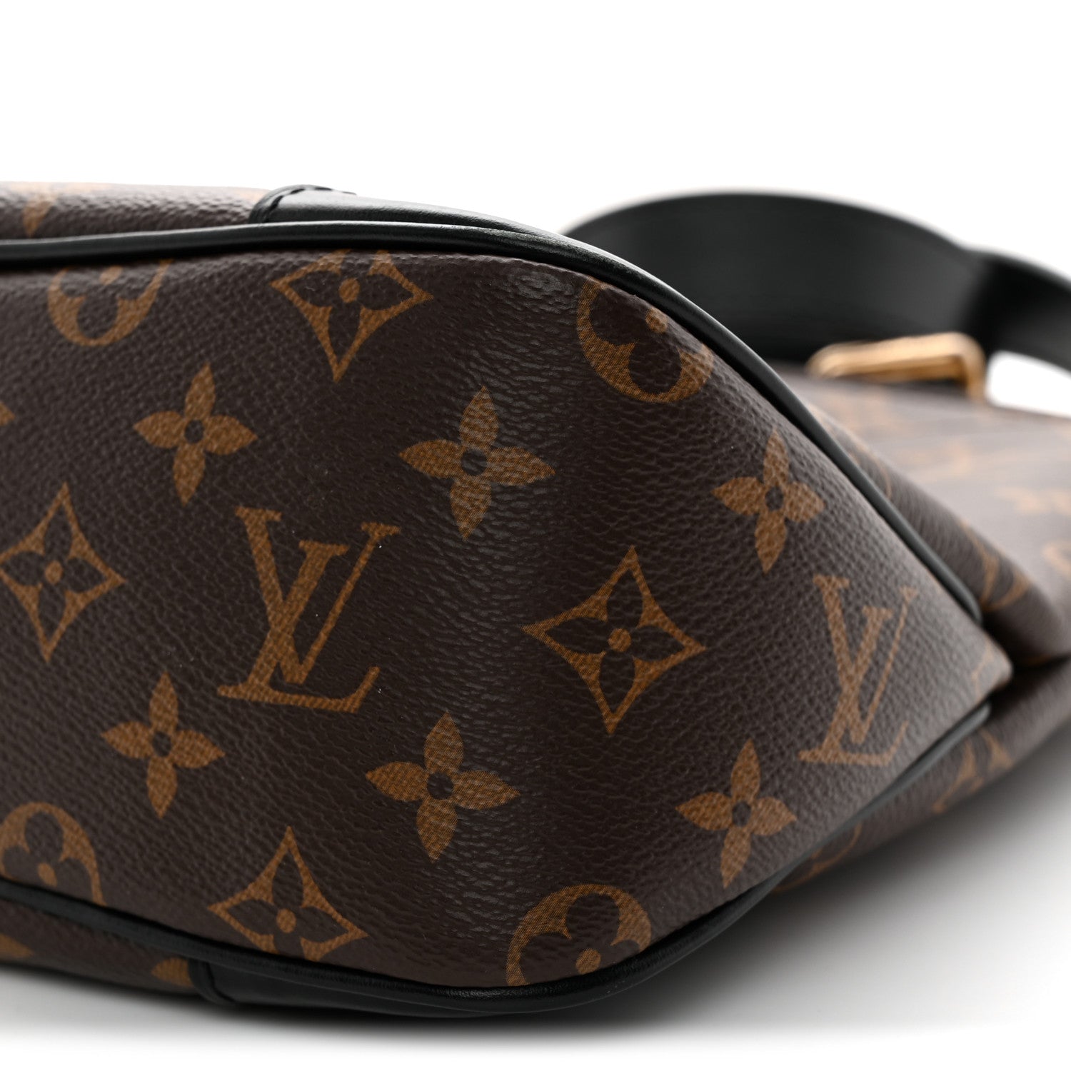 Louis Vuitton Monogram Odeon MM Black