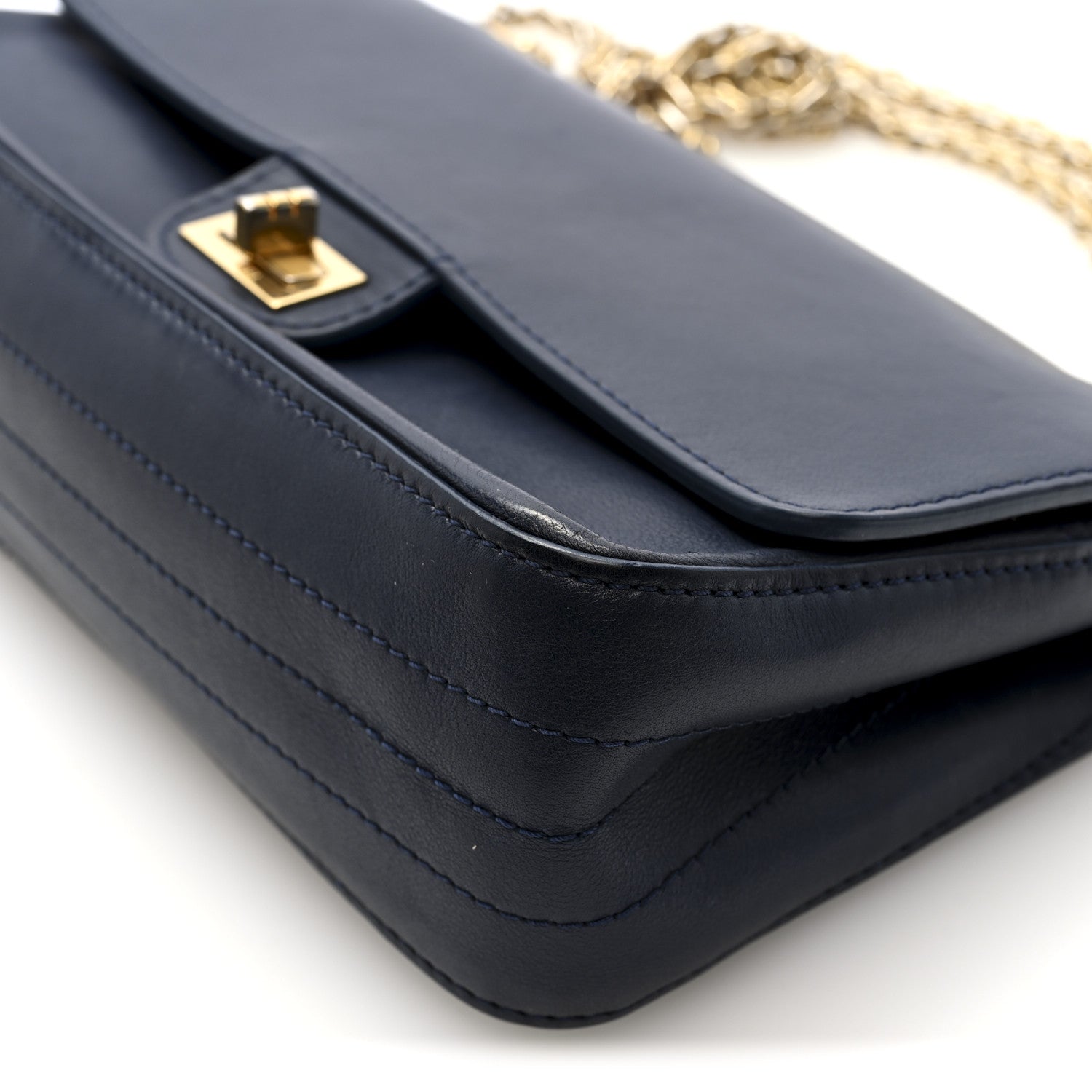 Chanel Calfskin Nude 2.55 Reissue 225 Flap Blue