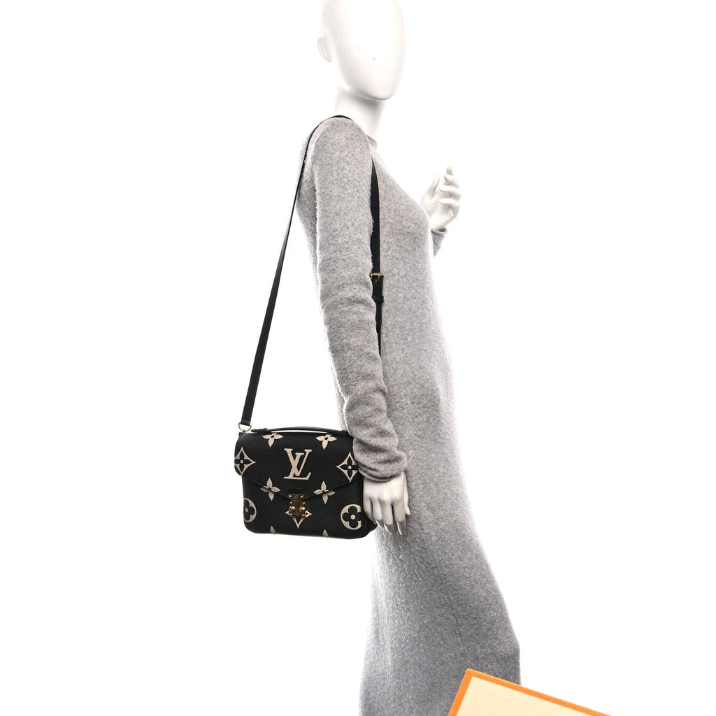 Louis Vuitton Empreinte Monogram Giant Pochette Metis Black Beige