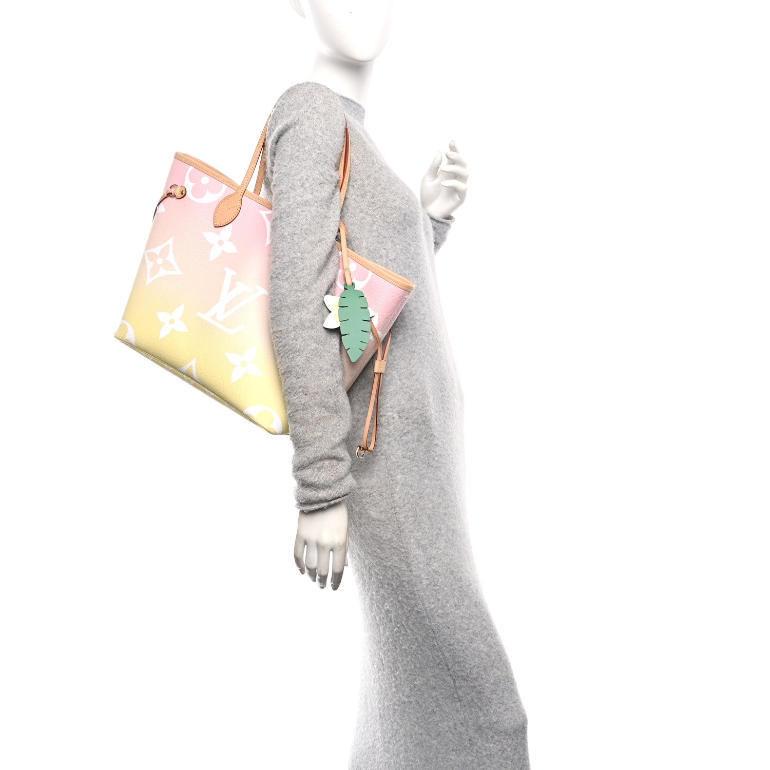 Louis Vuitton Monogram Giant By The Pool Neverfull MM Light Pink