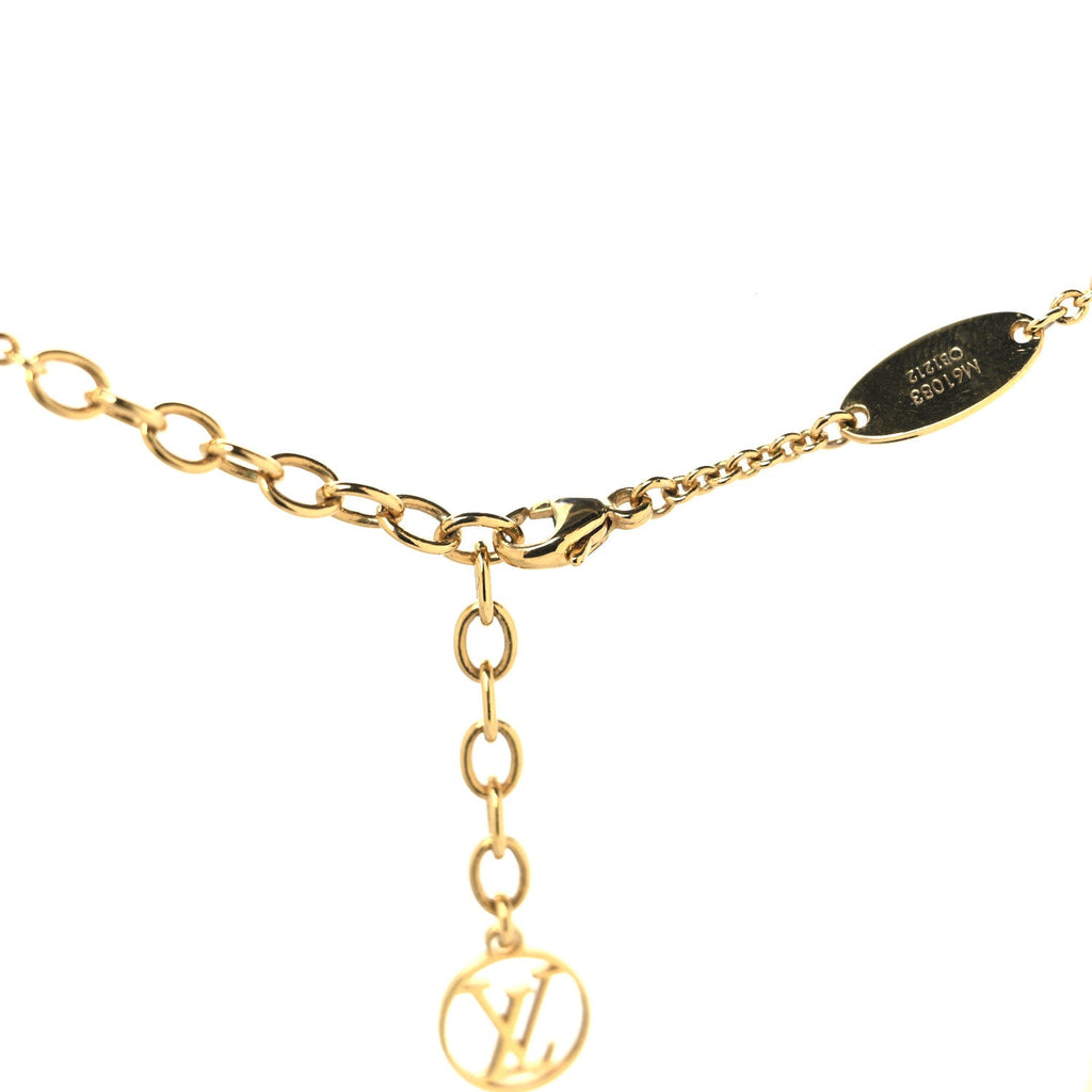 Louis Vuitton Essential V Necklace Gold