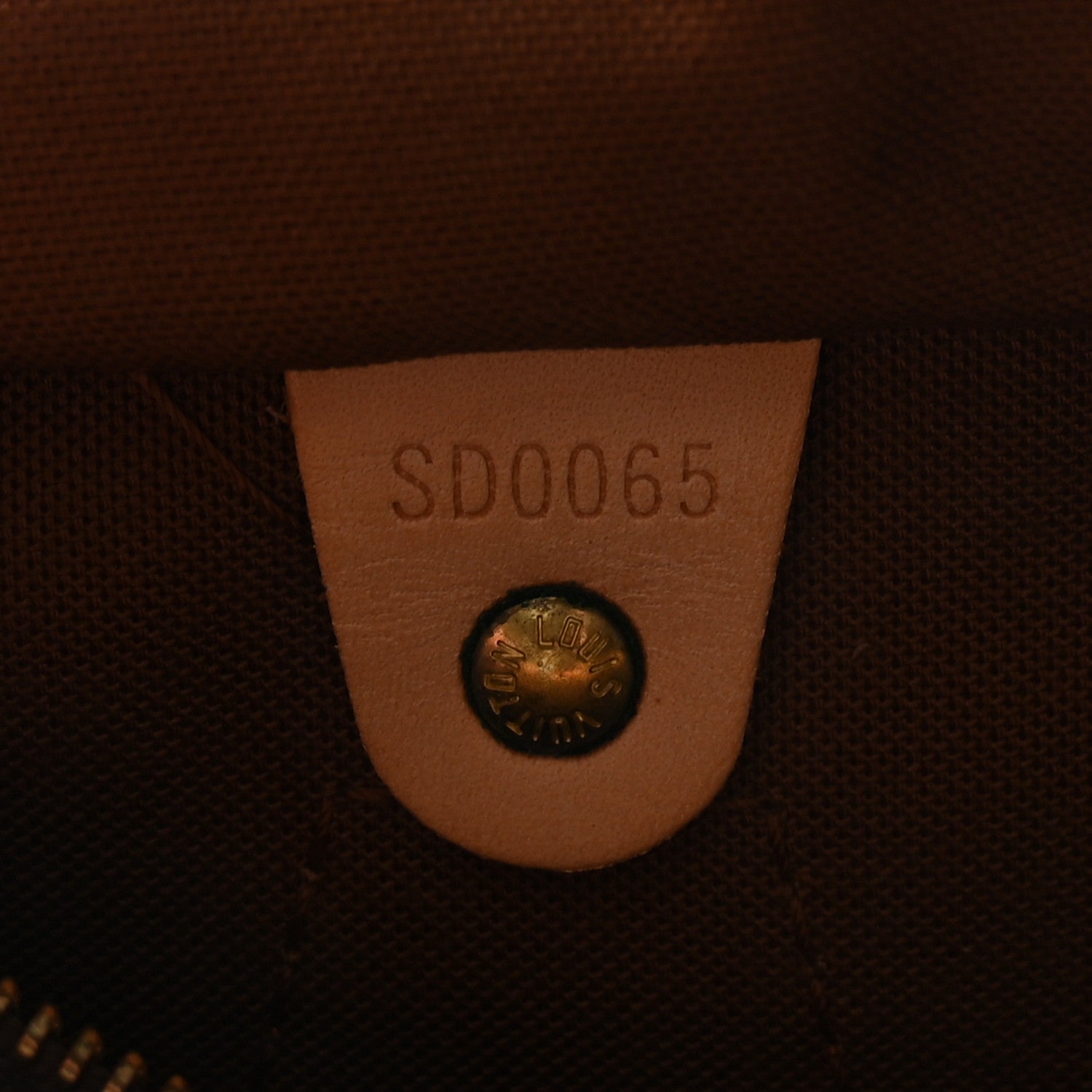 Louis Vuitton Monogram Speedy 25