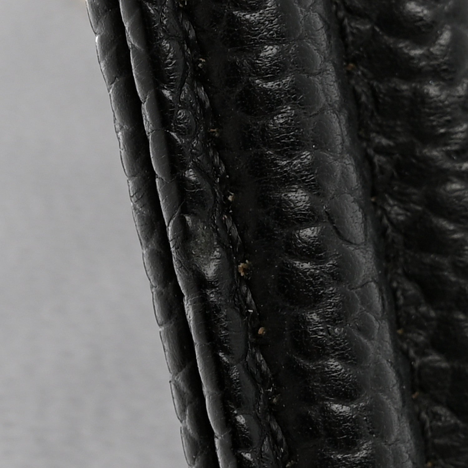 Chanel Caviar Quilted Medium Boy Flap Black