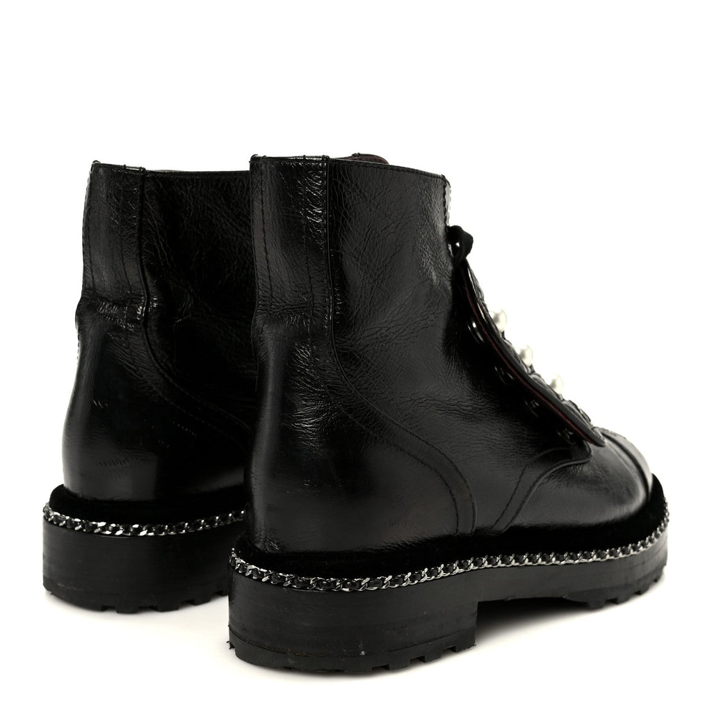 Crackled Calfskin Velvet Pearl Combat Short Boots 36 Black